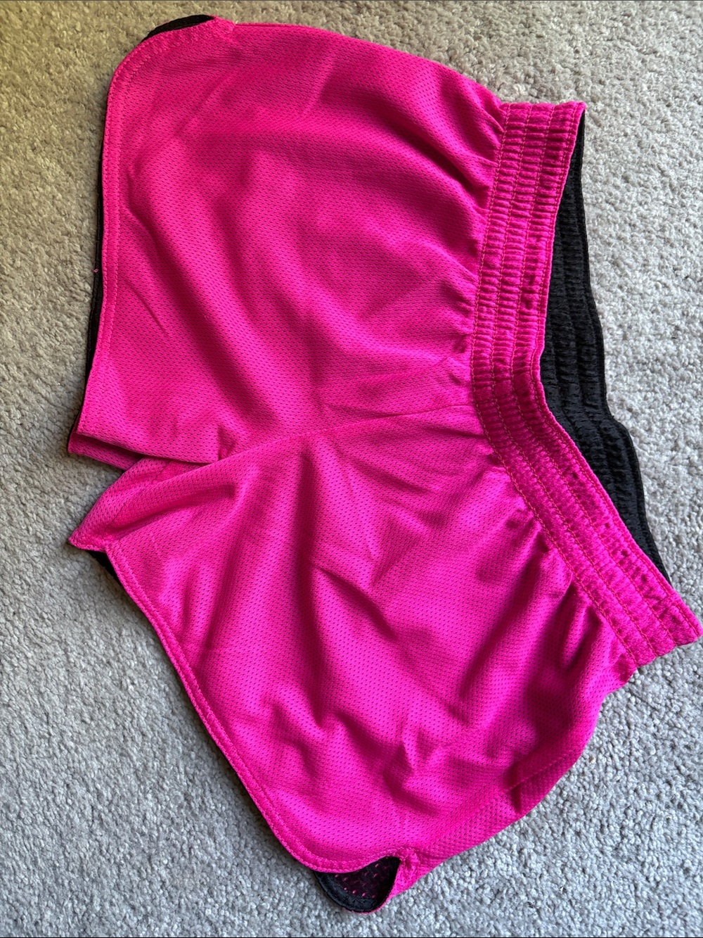 Women’s Athletic Mesh Shorts in Black with Hot Pink Trim (Reversible) - Picture 4 of 4